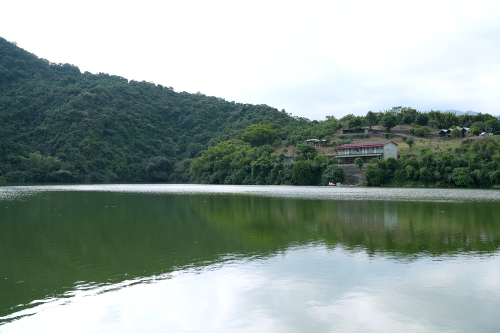 【大湖風景特定區】2026宜蘭免費秘境！四季變色天鵝湖、交通停車懶人包 @捲捲頭 ♡ 品味生活