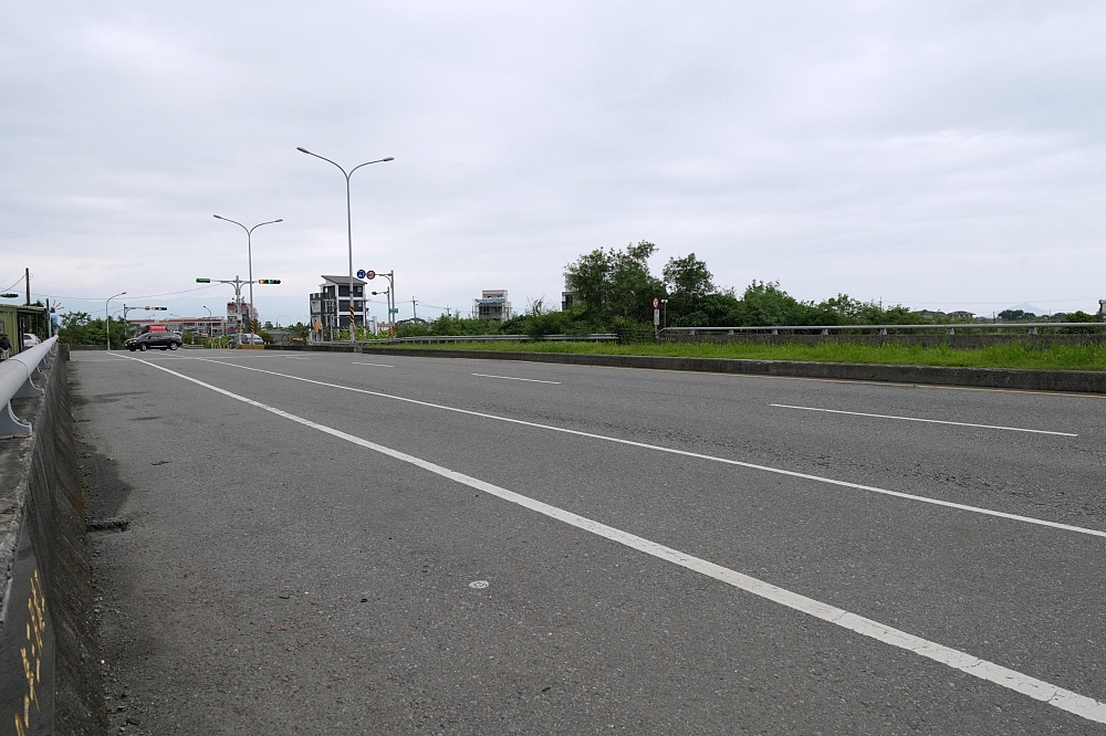 【五結水岸花樹廊道】宜蘭五結私房景點,舊河道大變身!雙向自行車道、秋日悠閒散步全攻略 @捲捲頭 ♡ 品味生活 【五結水岸花樹廊道】宜蘭五結私房景點,舊河道大變身!雙向自行車道、秋日悠閒散步全攻略 @捲捲頭 ♡ 品味生活