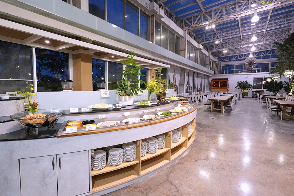 宜蘭婚宴場地推薦｜香草菲菲森林婚宴：把整座森林搬進玻璃屋的仙氣婚禮 @捲捲頭 ♡ 品味生活