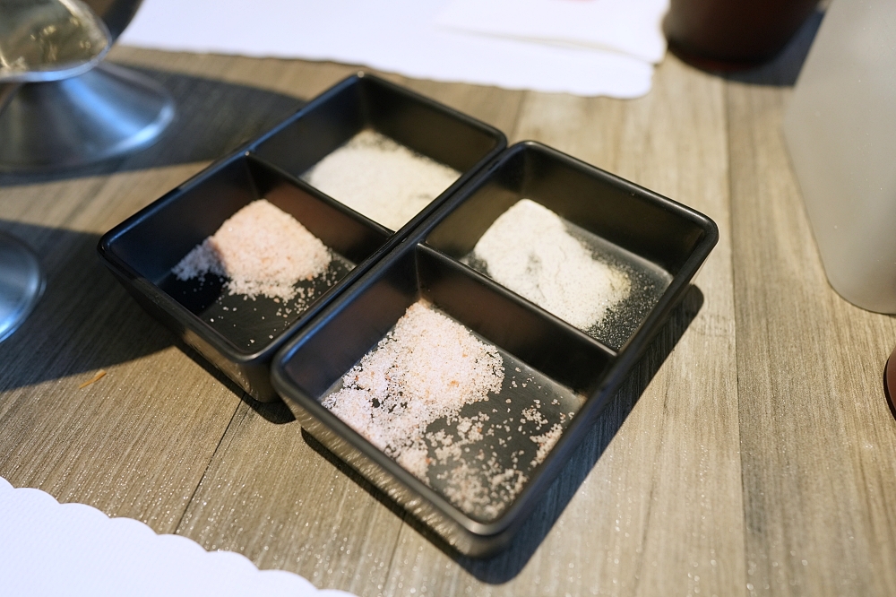 【天牛私廚牛排】爆汁原肉配新品炙燒特製乳酪，鹹甜濃郁太邪惡！ @捲捲頭 ♡ 品味生活