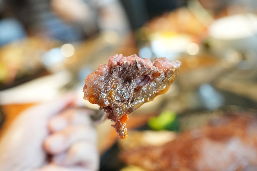【天牛私廚牛排】爆汁原肉配新品炙燒特製乳酪，鹹甜濃郁太邪惡！ @捲捲頭 ♡ 品味生活