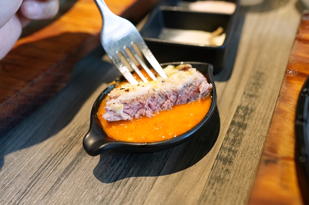 【天牛私廚牛排】爆汁原肉配新品炙燒特製乳酪，鹹甜濃郁太邪惡！ @捲捲頭 ♡ 品味生活