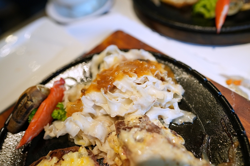 【天牛私廚牛排】爆汁原肉配新品炙燒特製乳酪，鹹甜濃郁太邪惡！ @捲捲頭 ♡ 品味生活