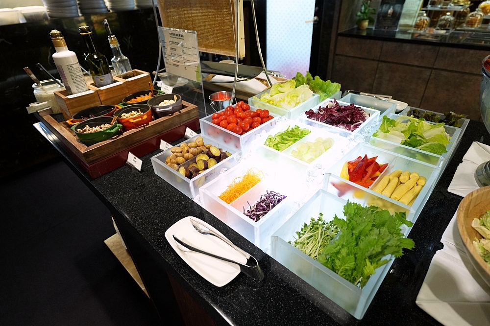 【圓山飯店牛排館】網評4.4星，乾濕式熟成牛排與超有誠意半自助輕食吧 @捲捲頭 ♡ 品味生活