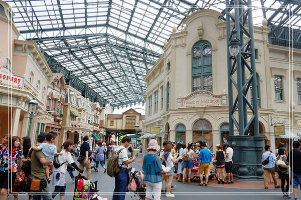 <東京親子自助旅行－7 > 東京迪士尼之小小孩攻略。勇闖迪士尼的四隻豬 (上) @捲捲頭 ♡ 品味生活