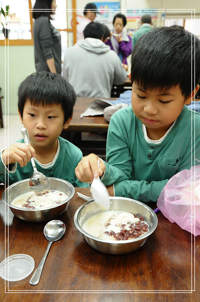 <羅東觀光工廠>羅東鎮農會做豆花↘無敵超值強力推薦親子DIY @捲捲頭 ♡ 品味生活