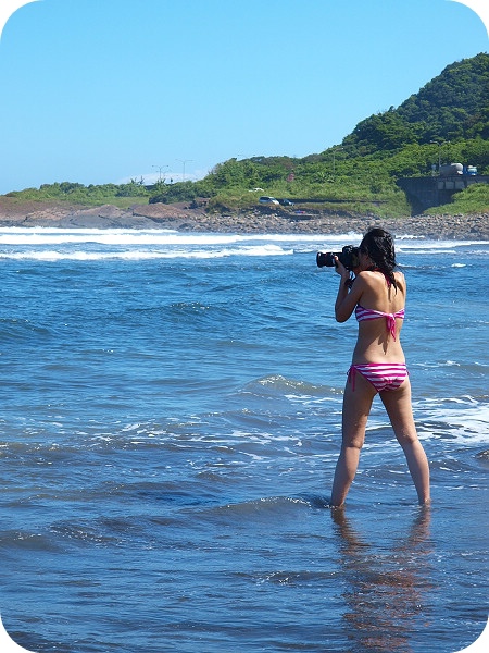 ▋宜蘭景點 ▋蜜月灣衝浪，衝浪季節，浪花依依的夏日體驗，新手也能輕鬆上手！ @捲捲頭 ♡ 品味生活