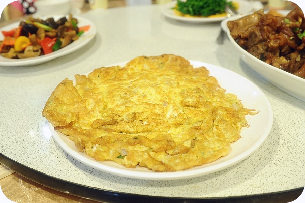 溪頭住宿》夏緹飯店。鬧中取靜的飯店，館內有多項活動可參與，入住還有下午茶～ @捲捲頭 ♡ 品味生活