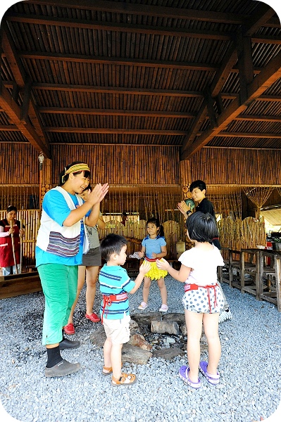 瓏山林館外行程。小小獵人體驗：竹筒飯DIY，射箭，設陷阱，原住民餐，東岳湧泉 @捲捲頭 ♡ 品味生活