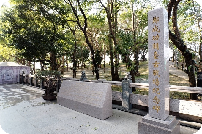 台南四草綠色隧道，乘坐竹筏一起漫遊水上綠色河道！ @捲捲頭 ♡ 品味生活