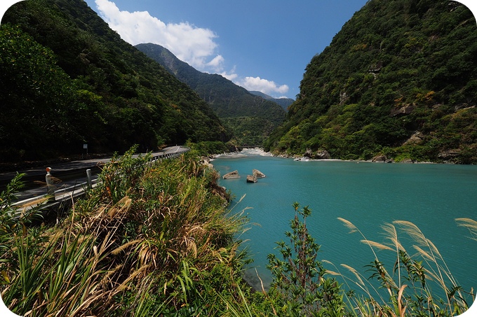 花蓮【太魯閣景點】2024太魯閣一日遊，九曲洞,燕子口,印地安酋長岩,白楊步道還有最新布洛灣山月吊橋～ @捲捲頭 ♡ 品味生活