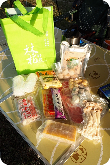 【露營好物】林柏好食袋。五種用私家料理做成的鍋底，讓妳五分鐘就能開伙上桌。 @捲捲頭 ♡ 品味生活