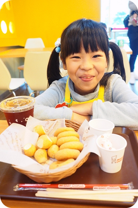 【甜甜圈DIY】 FashionBaby Taiwan✖Mister Donut DIY???聯名合作小小烘焙師。 @捲捲頭 ♡ 品味生活