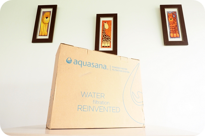 Aquasana 濾水機，快速取得飲用水。不只適合家庭飲用料理，也可帶到戶外露營去喔！ @捲捲頭 ♡ 品味生活