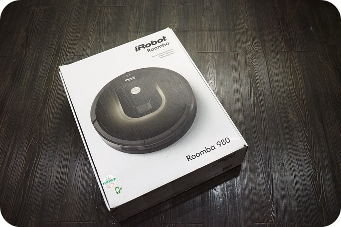 iRobot Roomba 980 掃地機器人，超懶人必備好幫手，狗毛、頭髮及看不見的灰塵通通out～ @捲捲頭 ♡ 品味生活