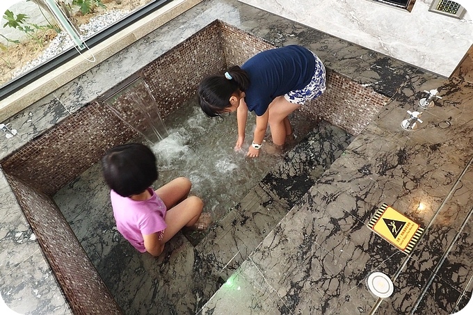 《暑價最強檔團購》全新芭蕾城市旅館商務套房免費加一床❌一膳鰻 ichizen雙人餐及兒童免費餐券❌ 台中排隊早餐肉蛋土司▶▶ 一泊二食專案只要2999元！真正只有台中能夠超越台中！讓人大開眼界的芭蕾城市渡假旅店！ @捲捲頭 ♡ 品味生活