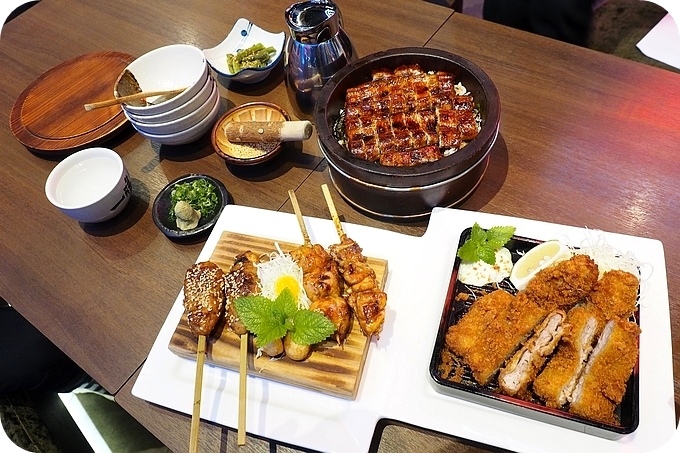 台中美食》一膳日式料理。經典鰻魚飯專門，油脂肥厚的木桶鰻魚飯，烤後直接滿舖在白飯上，一桶三吃好過癮！ @捲捲頭 ♡ 品味生活