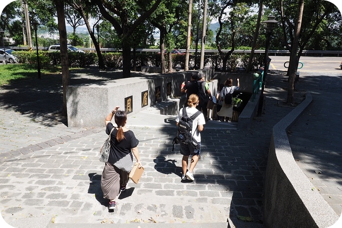 桃園大溪》草尾迷宮大慶洞，吊橋古宅再加帽子歌后。用實境體驗豆干之外的大溪老街！ @捲捲頭 ♡ 品味生活