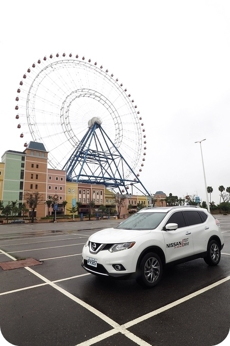 搭著幸福家庭休旅 Nissan X-Trail，到麗寶樂園露營去！ @捲捲頭 ♡ 品味生活