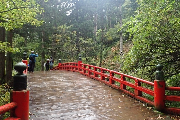 【日本 山形縣】純樸好客的山形。最上川遊船，新庄龜綾織，山居倉庫，本間美術館，羽黑山五重塔 @捲捲頭 ♡ 品味生活