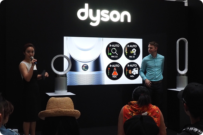 對抗空污，還你在家大口呼吸的權利。Dyson Pure Cool™ 智慧空氣清淨機。 @捲捲頭 ♡ 品味生活