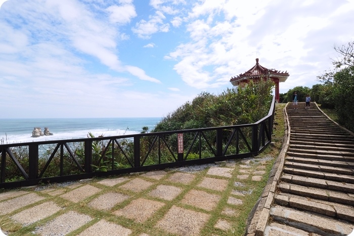 金山一日遊》獅頭望燭臺，控窯嚐地瓜，體驗特殊&#8221;蝙蝠”農場，再去泡湯吃好料。金山眾多特色景點，三天都玩不完！！！ @捲捲頭 ♡ 品味生活