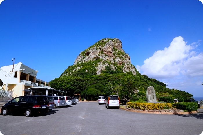 ▋沖繩伊江島 ▋日本沖繩跳島旅行，伊呀撒撒！最近的離島，上山下海種田捕魚全包的沖繩伊江島 （上集）：地理環境與人情味 @捲捲頭 ♡ 品味生活