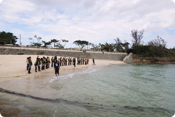 ▋沖繩伊江島 ▋日本沖繩跳島旅行，伊呀撒撒！！！最近的離島，上山下海種田捕魚全包的沖繩伊江島 （下集）：不一樣的海島活動體驗 @捲捲頭 ♡ 品味生活