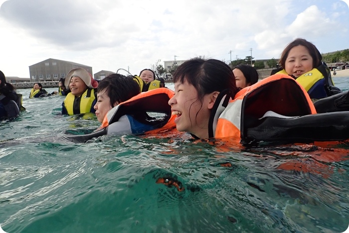 ▋沖繩伊江島 ▋日本沖繩跳島旅行，伊呀撒撒！！！最近的離島，上山下海種田捕魚全包的沖繩伊江島 （下集）：不一樣的海島活動體驗 @捲捲頭 ♡ 品味生活