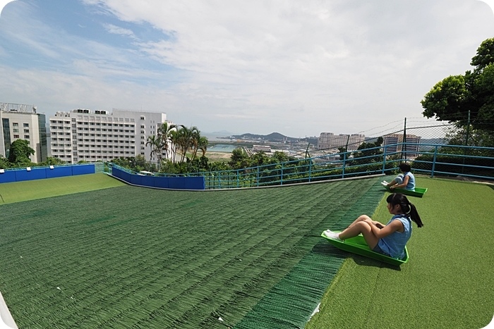 澳門大潭山公園，來點少見的澳門親子行程，免費景點大潭山公園滑草，還有便宜又好玩南灣湖划船！ @捲捲頭 ♡ 品味生活