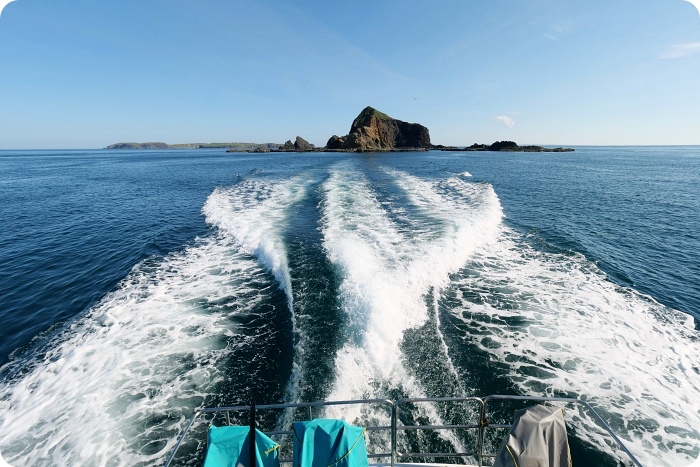 澎湖七美一日遊》七美機車環島（雙心石滬、小台灣、南嶼城），巡航東、西嶼坪嶼X海鷗餵食秀。 @捲捲頭 ♡ 品味生活